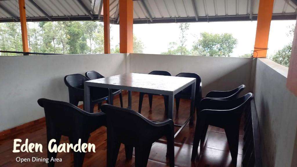 Balcony veranda setups for outdoor meals